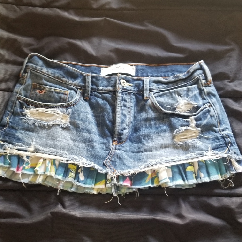 Hollister skirt